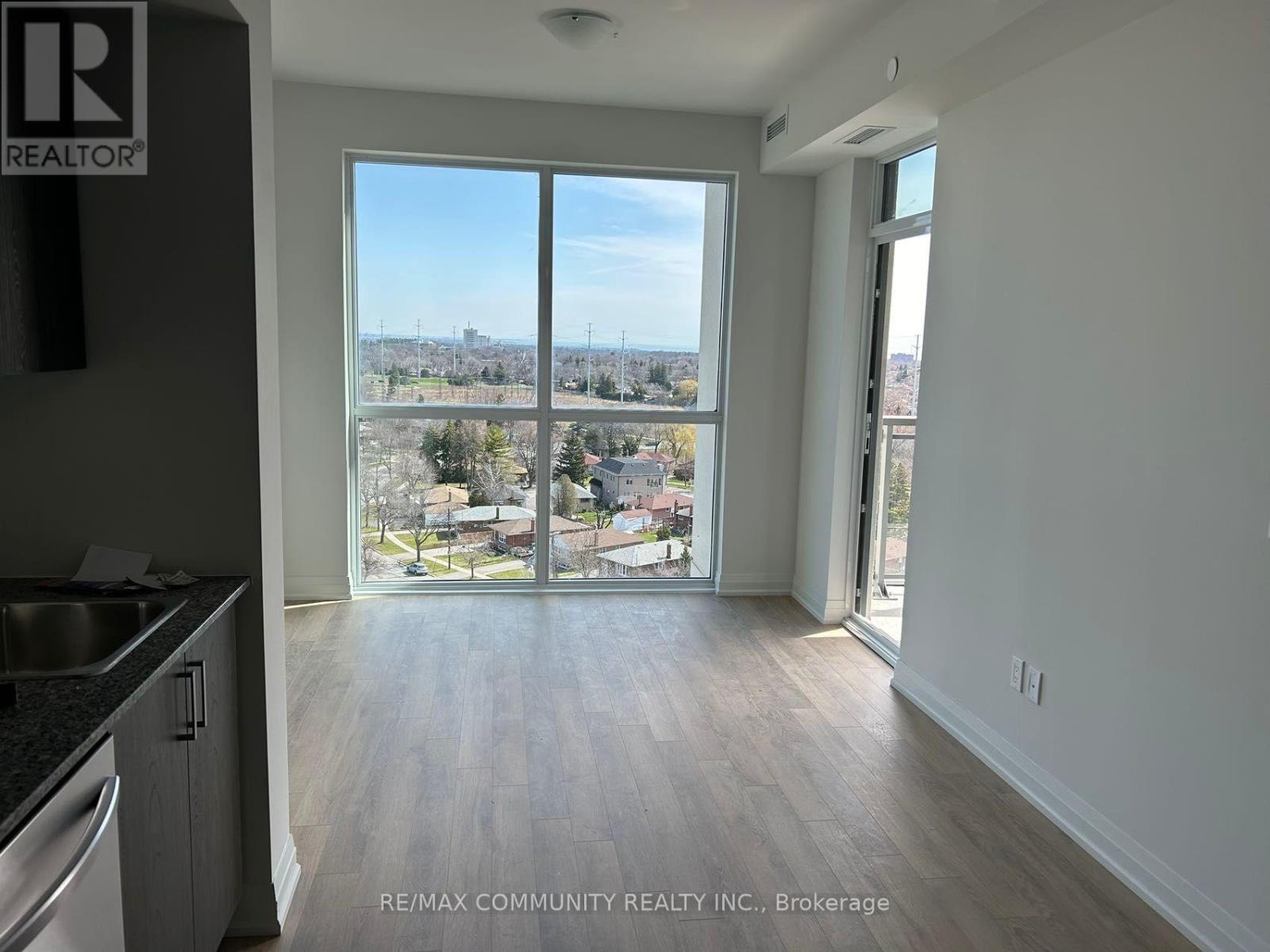 1106 - 10 MEADOWGLEN PLACE, Toronto, Ontario