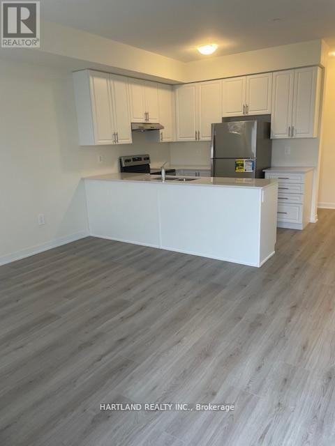 212 - 1695 Dersan Street, Pickering, Ontario  L1X 0S8 - Photo 8 - E12766110