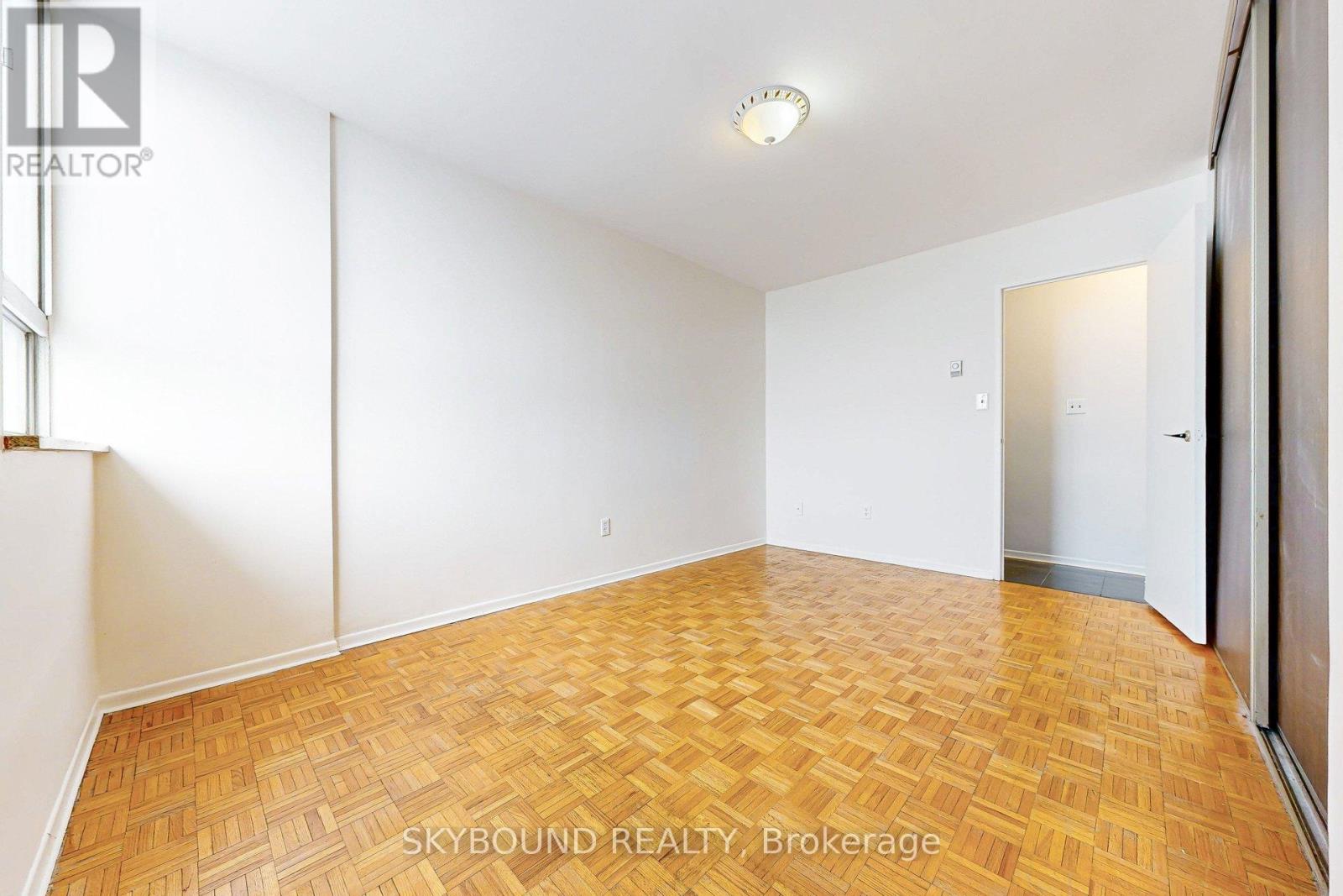 2306 - 1 Massey Square, Toronto, Ontario  M4C 5L4 - Photo 19 - E12766150
