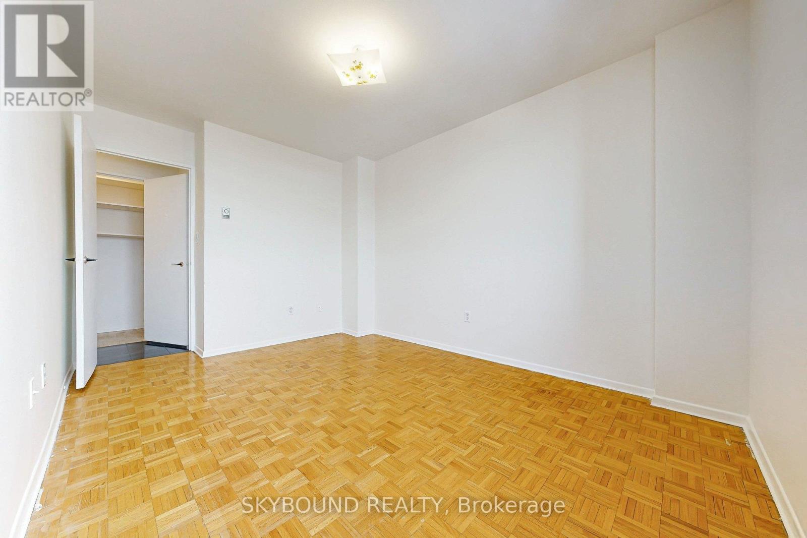 2306 - 1 Massey Square, Toronto, Ontario  M4C 5L4 - Photo 22 - E12766150