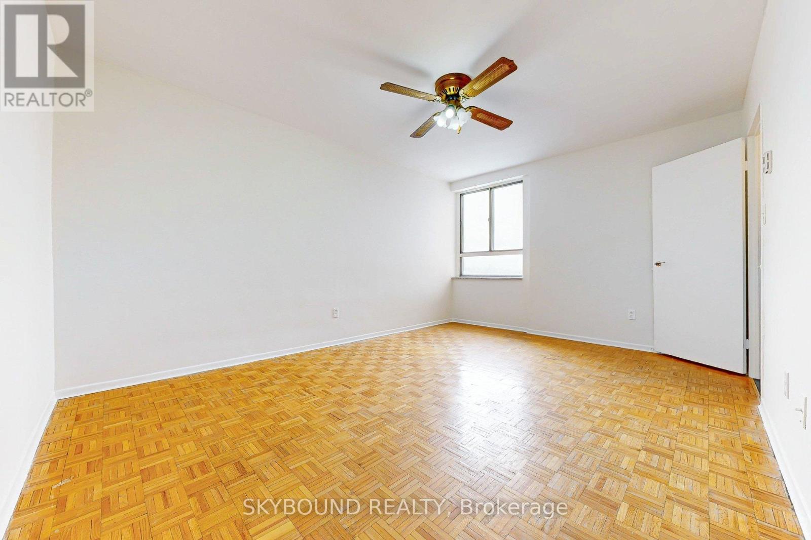 2306 - 1 Massey Square, Toronto, Ontario  M4C 5L4 - Photo 27 - E12766150