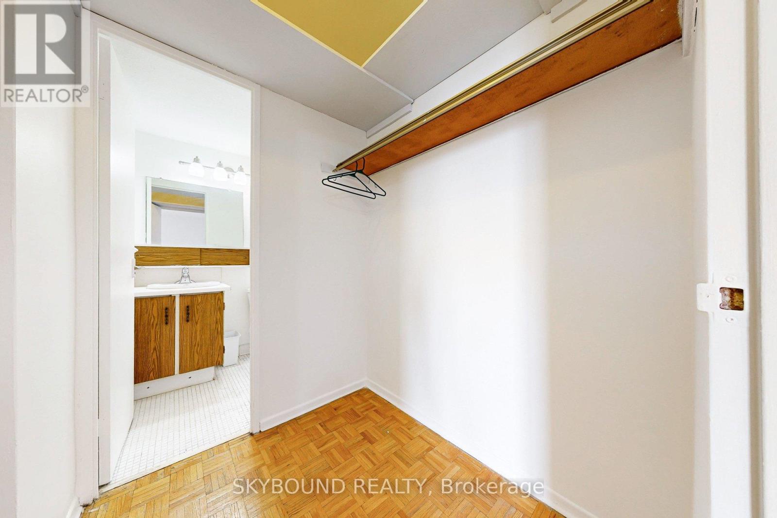 2306 - 1 Massey Square, Toronto, Ontario  M4C 5L4 - Photo 29 - E12766150