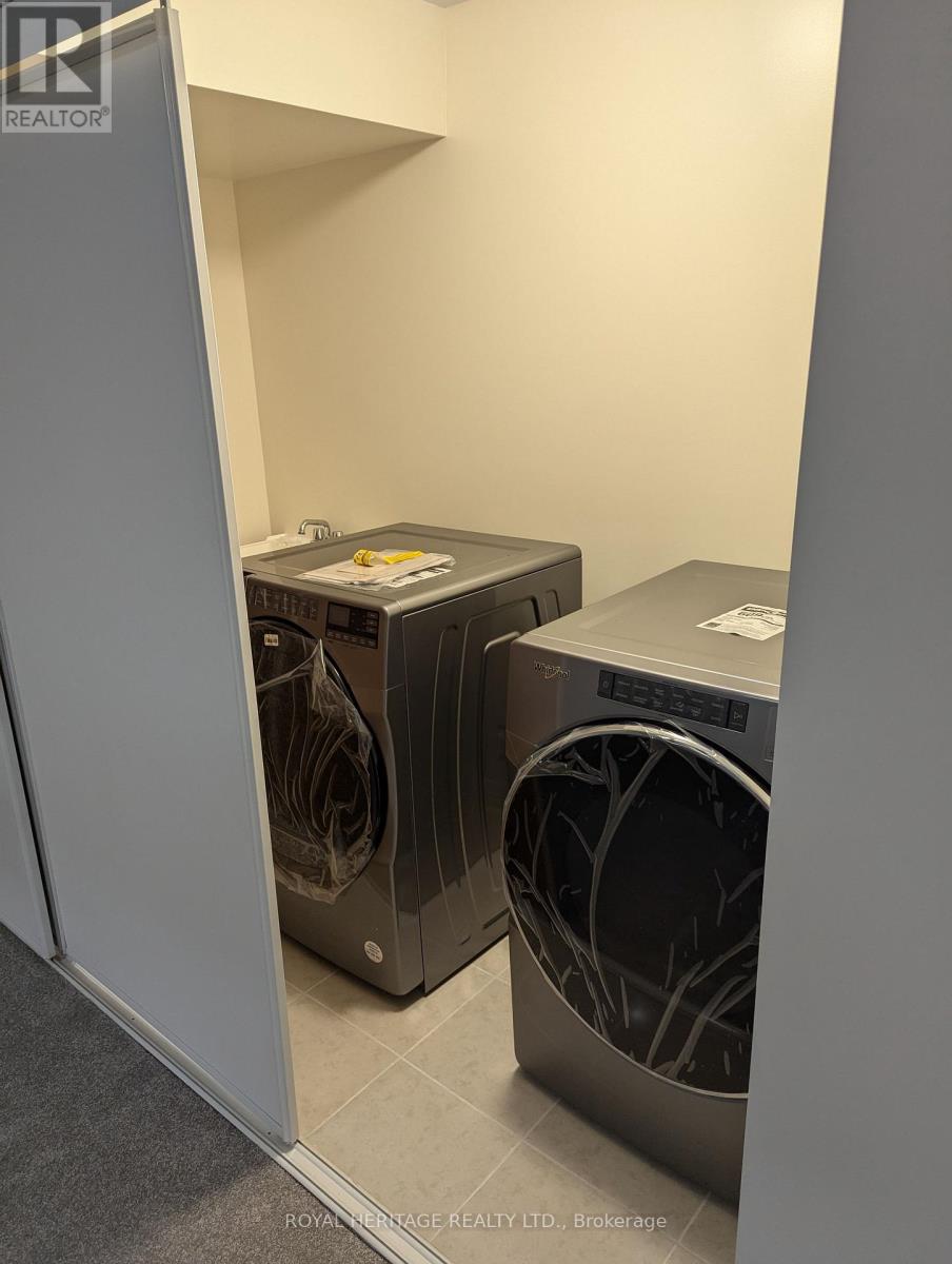 676 Fleetwood Drive, Oshawa, Ontario  L1K 1A4 - Photo 16 - E12766164