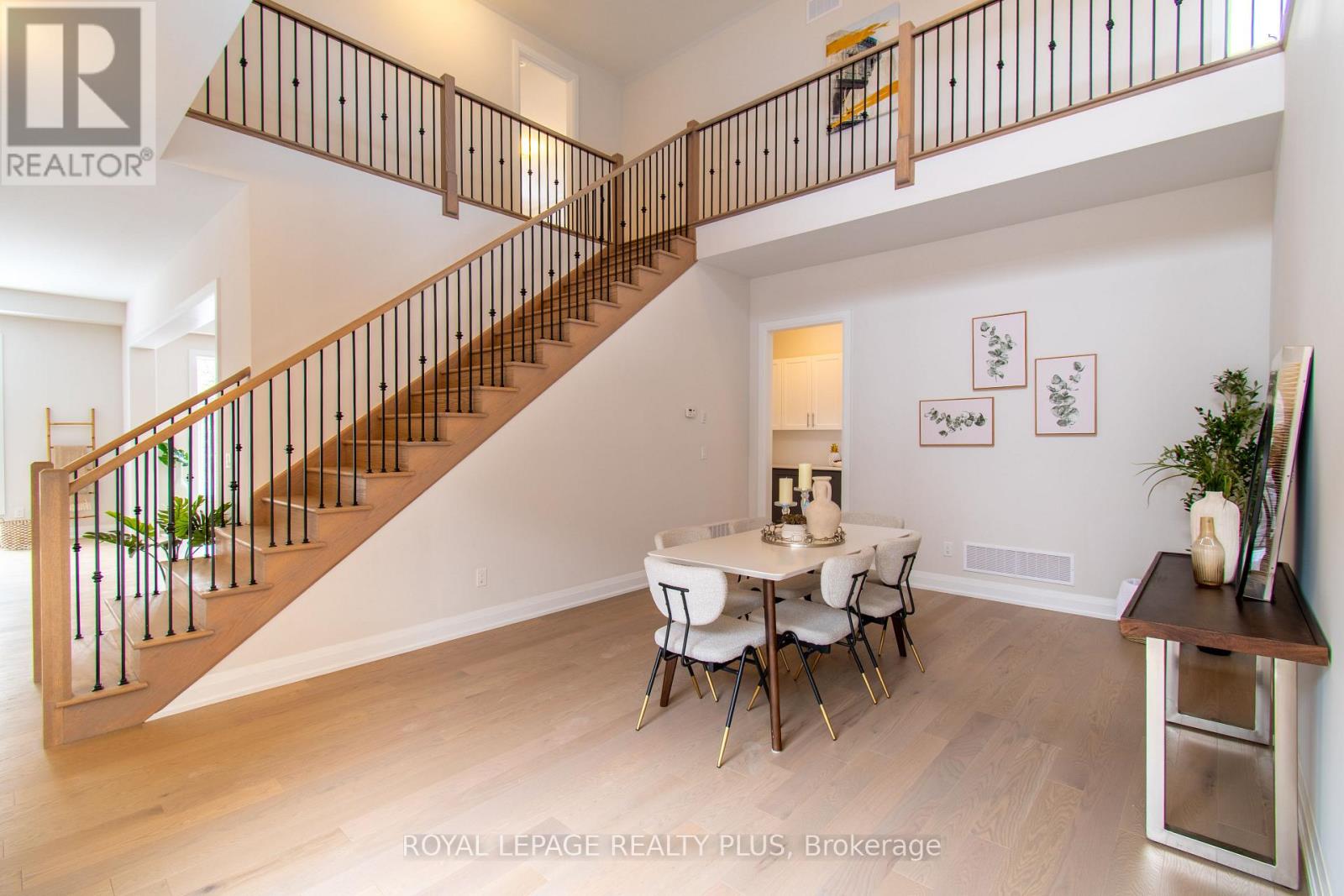 980 Church Drive, Innisfil (Lefroy), Ontario  L0L 1W0 - Photo 14 - N12766068