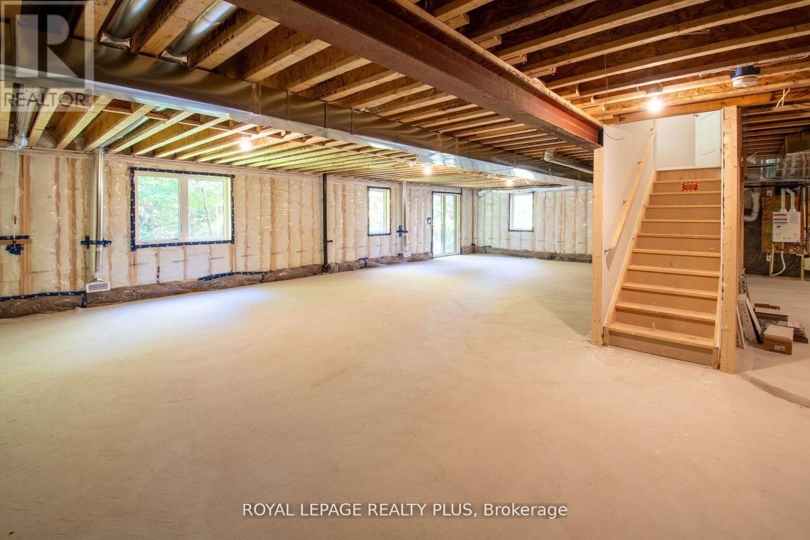 980 Church Drive, Innisfil (Lefroy), Ontario  L0L 1W0 - Photo 44 - N12766068