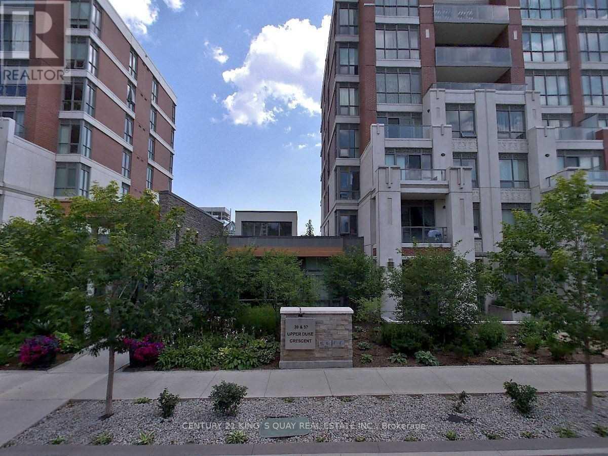 203 - 57 Upper Duke Crescent, Markham, Ontario  L6G 0B9 - Photo 2 - N12766098