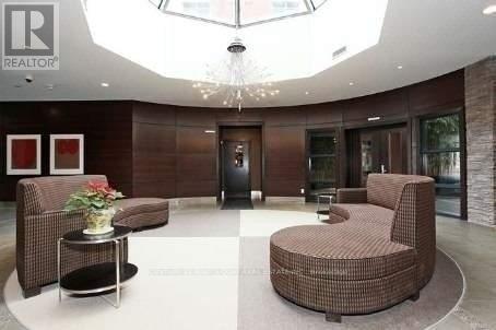 203 - 57 Upper Duke Crescent, Markham, Ontario  L6G 0B9 - Photo 4 - N12766098