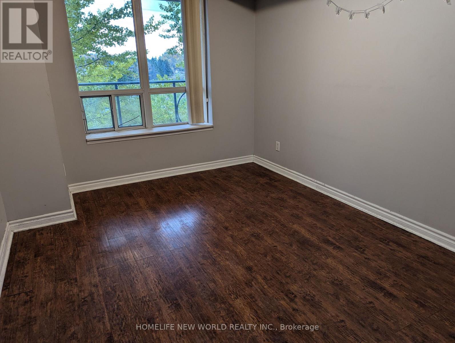 301 - 130 Pond Drive, Markham, Ontario  L3T 7W5 - Photo 26 - N12766124