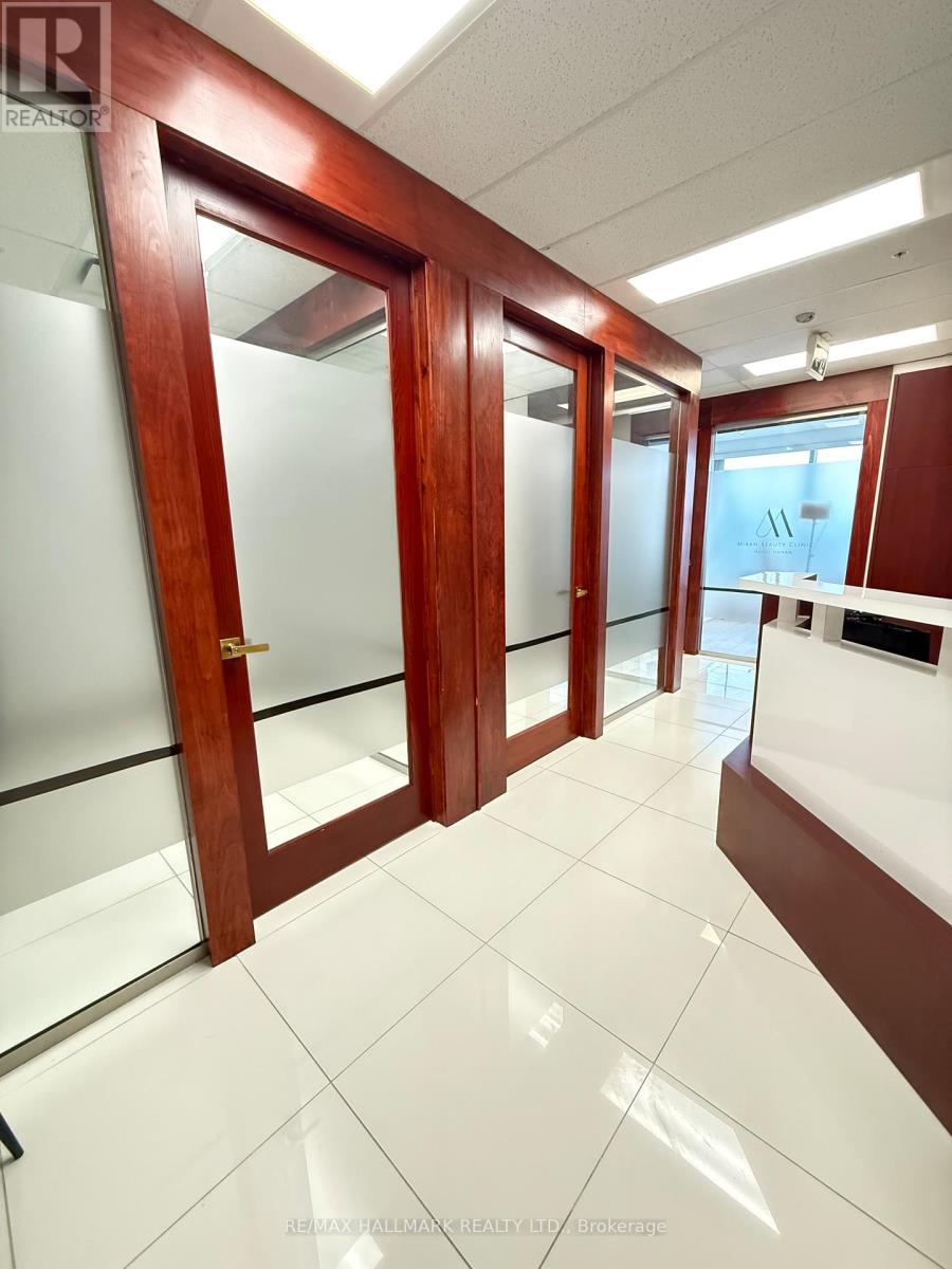 513 - 7191 Yonge Street, Markham, Ontario  L3T 0C4 - Photo 5 - N12766138