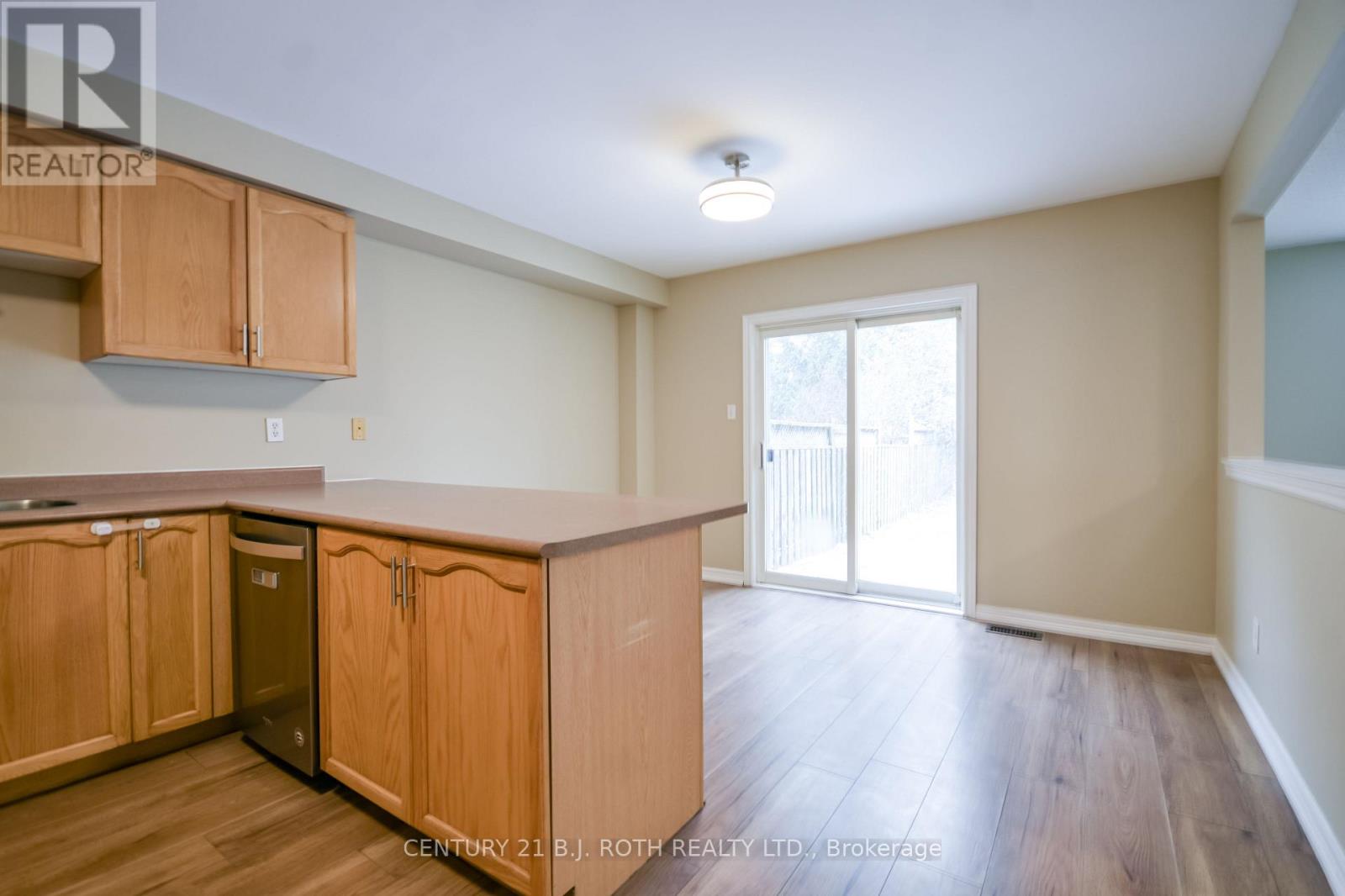 194 Sundew Drive, Barrie (Holly), Ontario  L4N 9Z3 - Photo 13 - S12766044