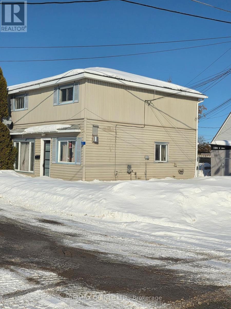 60 Oxford Road, Quinte West, Ontario  K0K 2C0 - Photo 1 - X12556168