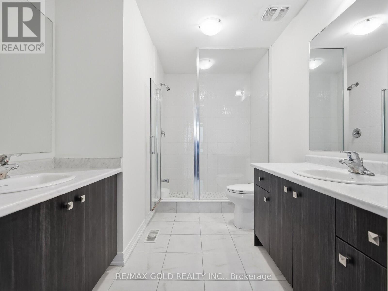 20 Skyridge Drive, Brampton, Ontario  L6P 4P3 - Photo 12 - W12761798