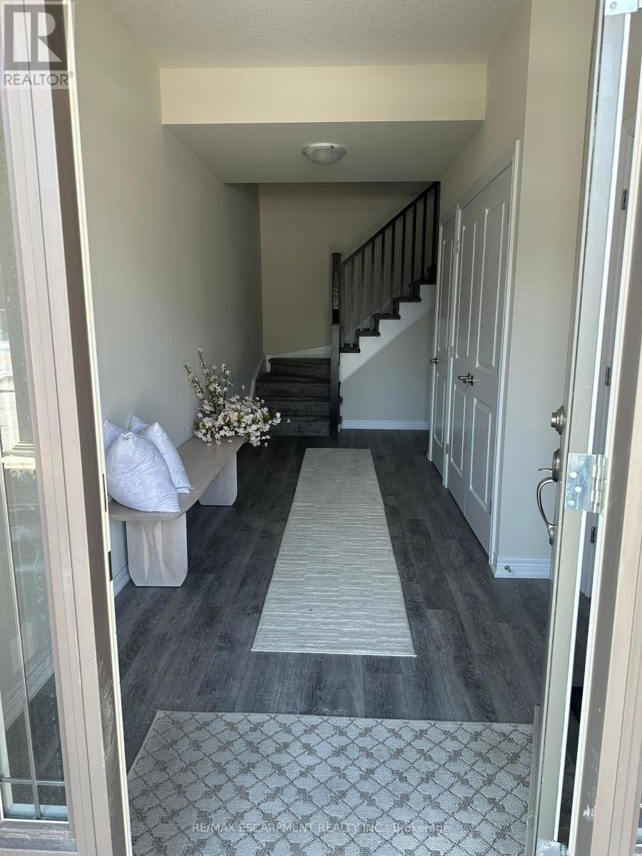 62 - 19 Picardy Drive, Hamilton, Ontario  L8J 0M7 - Photo 9 - X12764132