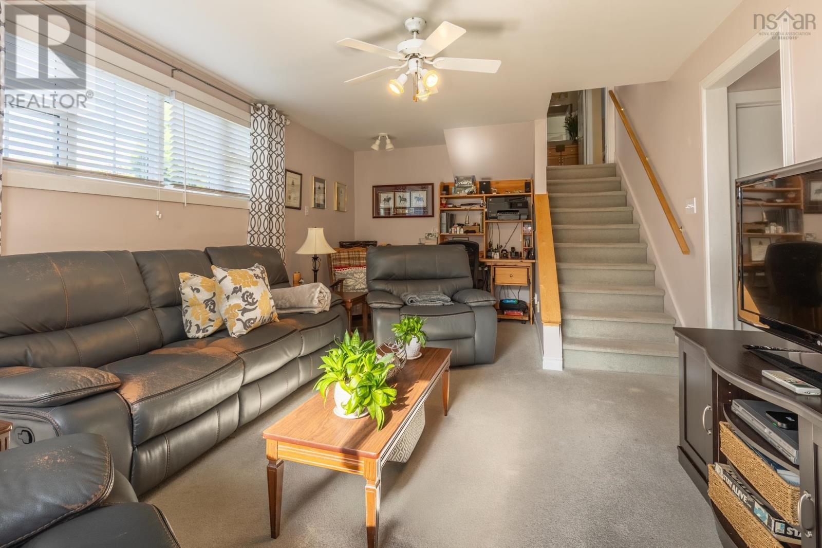 5 Placid Court, Yarmouth, Nova Scotia  B5A 4N5 - Photo 34 - 202525800