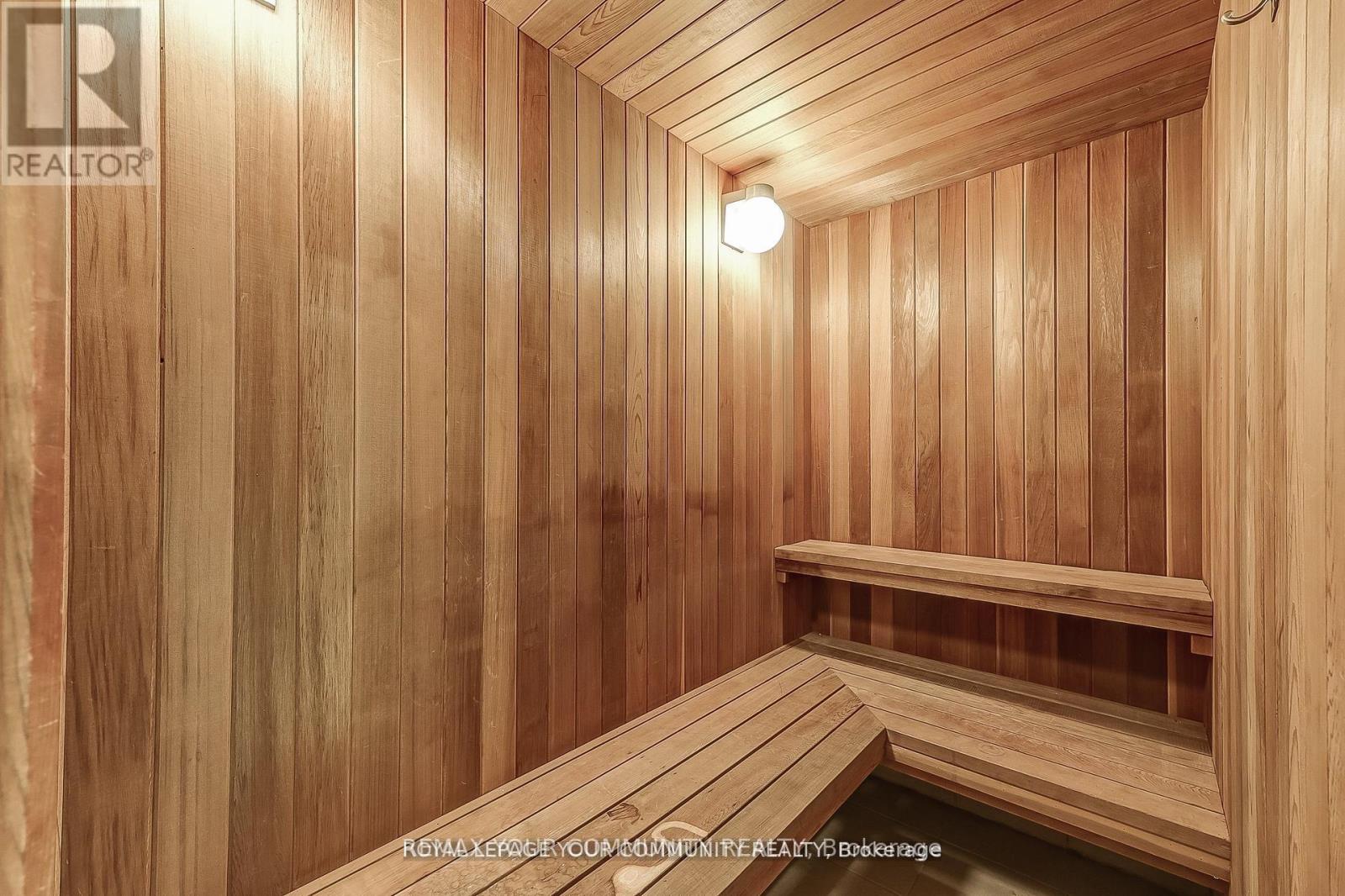 1045 Sherwood Mills Boulevard, Mississauga, Ontario  L5V 1R3 - Photo 41 - W12765986