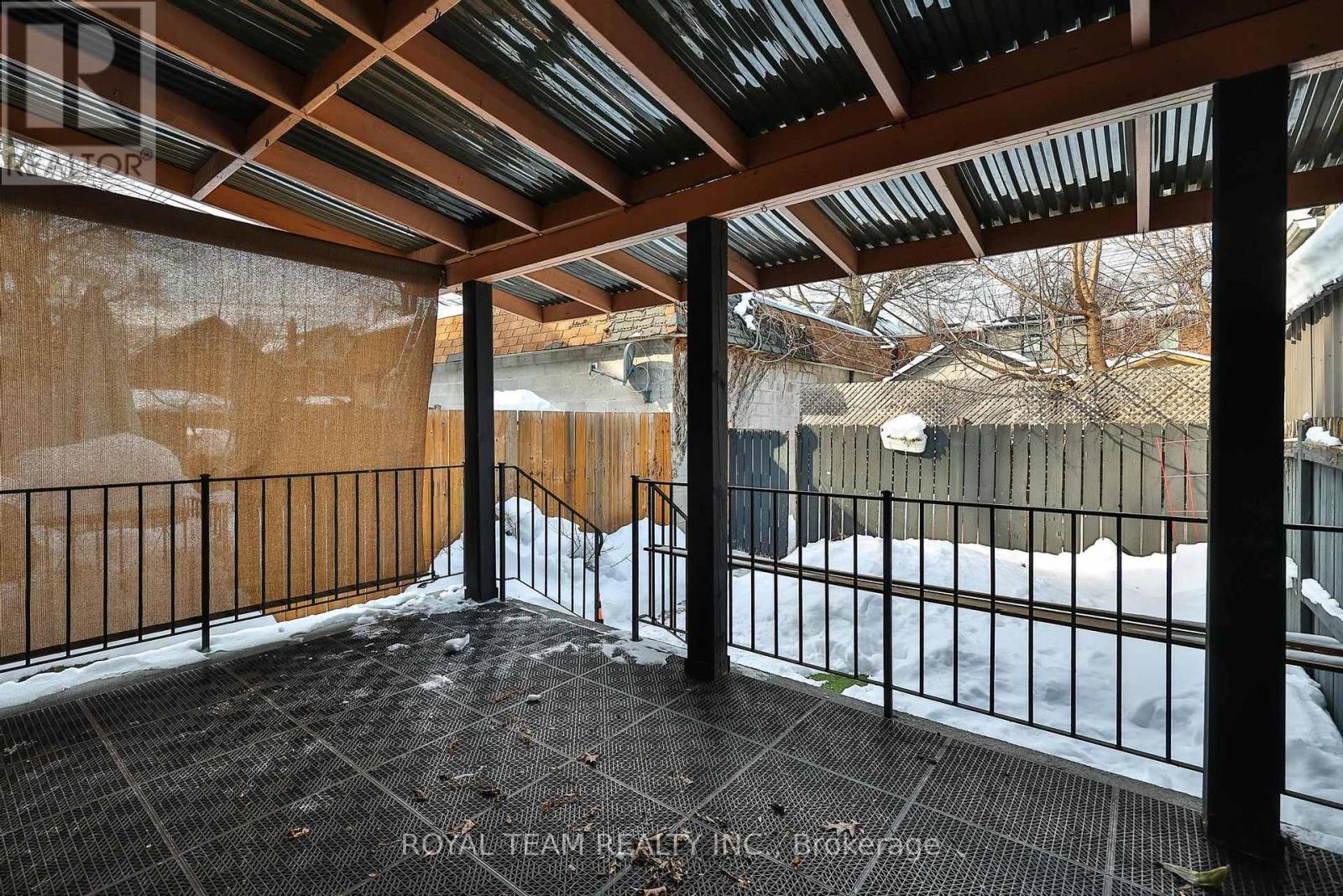 54 Maher Avenue, Toronto, Ontario  M6P 1G6 - Photo 26 - W12765988