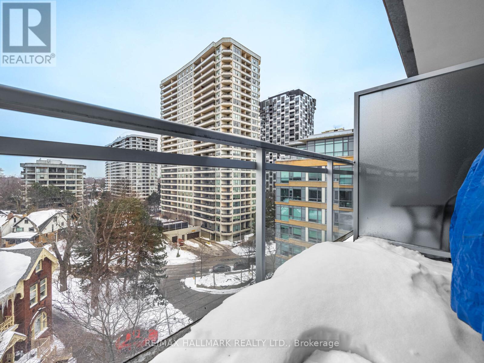 721 - 20 Gothic Avenue, Toronto, Ontario  M6P 1T5 - Photo 26 - W12765992