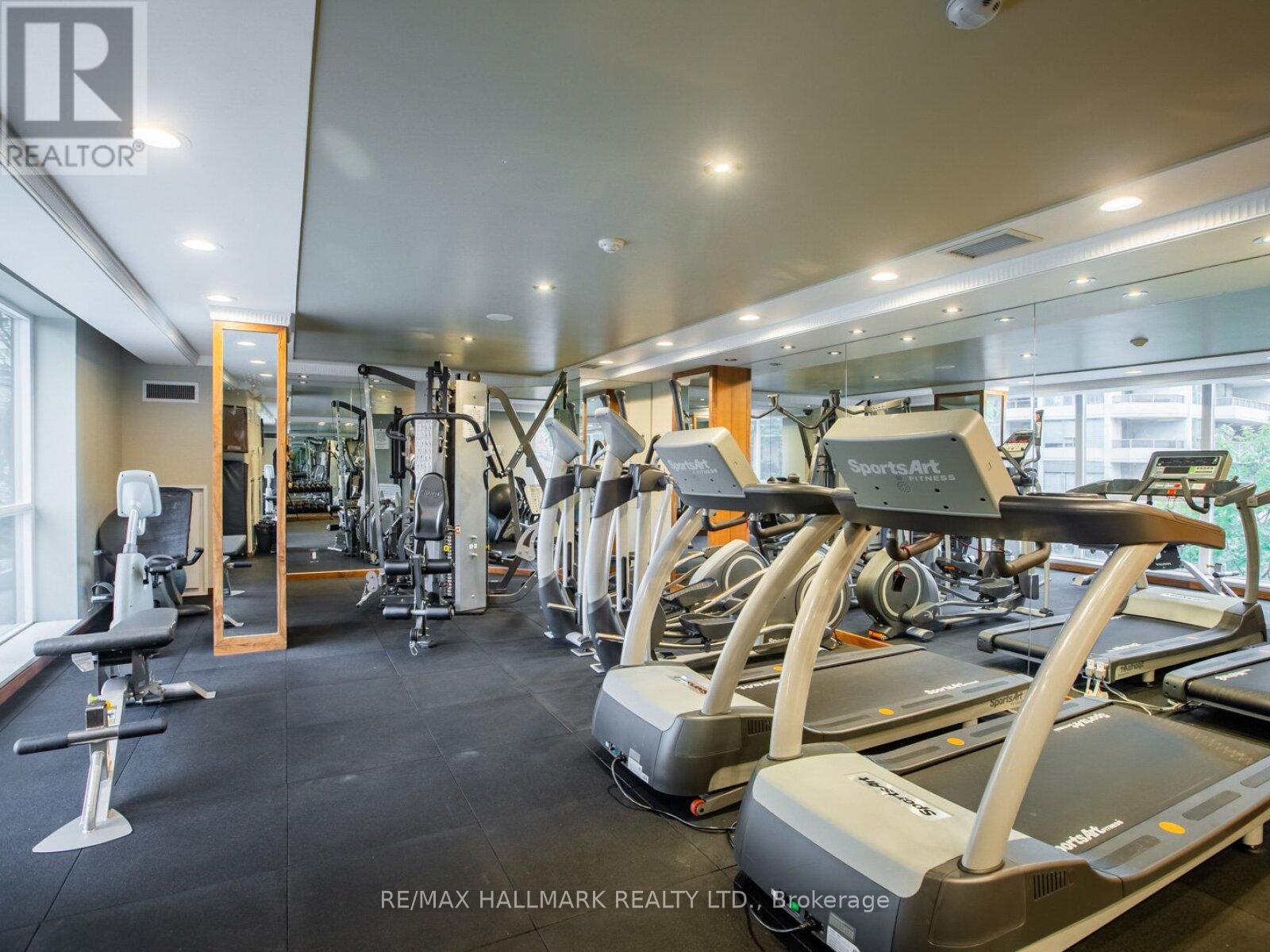 721 - 20 Gothic Avenue, Toronto, Ontario  M6P 1T5 - Photo 31 - W12765992