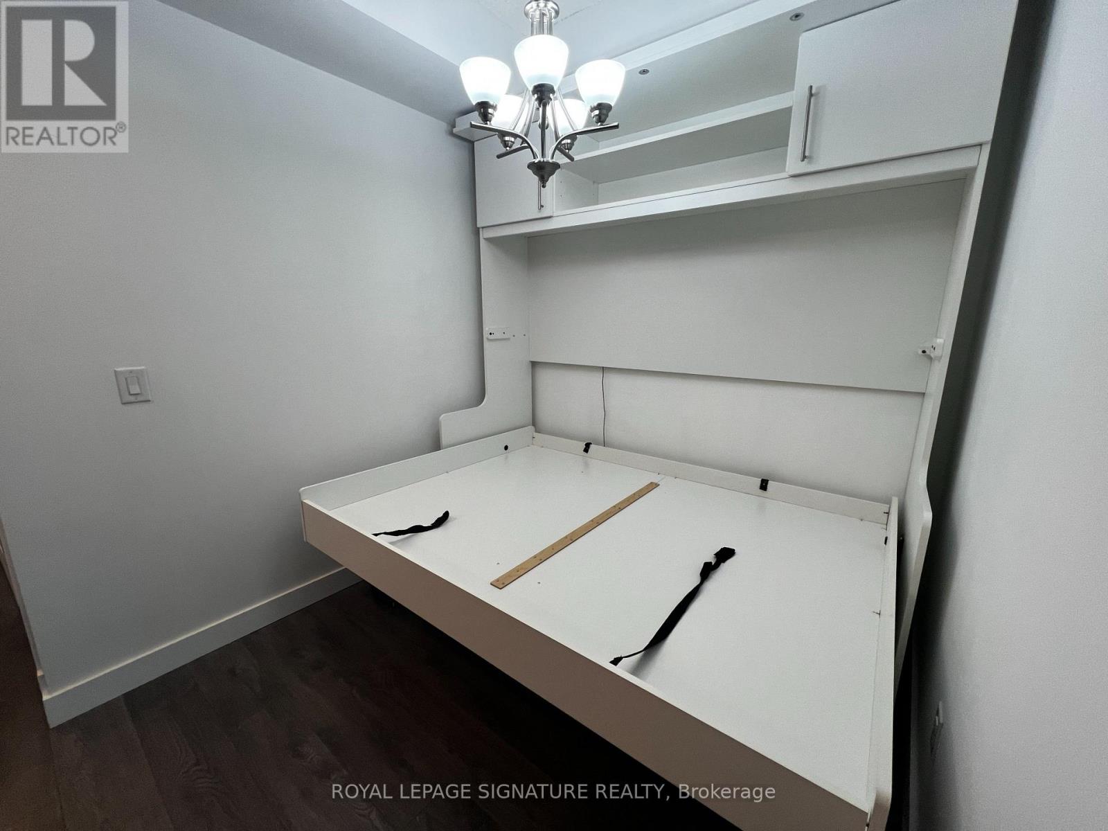 1203 - 360 Square One Drive, Mississauga, Ontario  L5B 0G7 - Photo 14 - W12766024