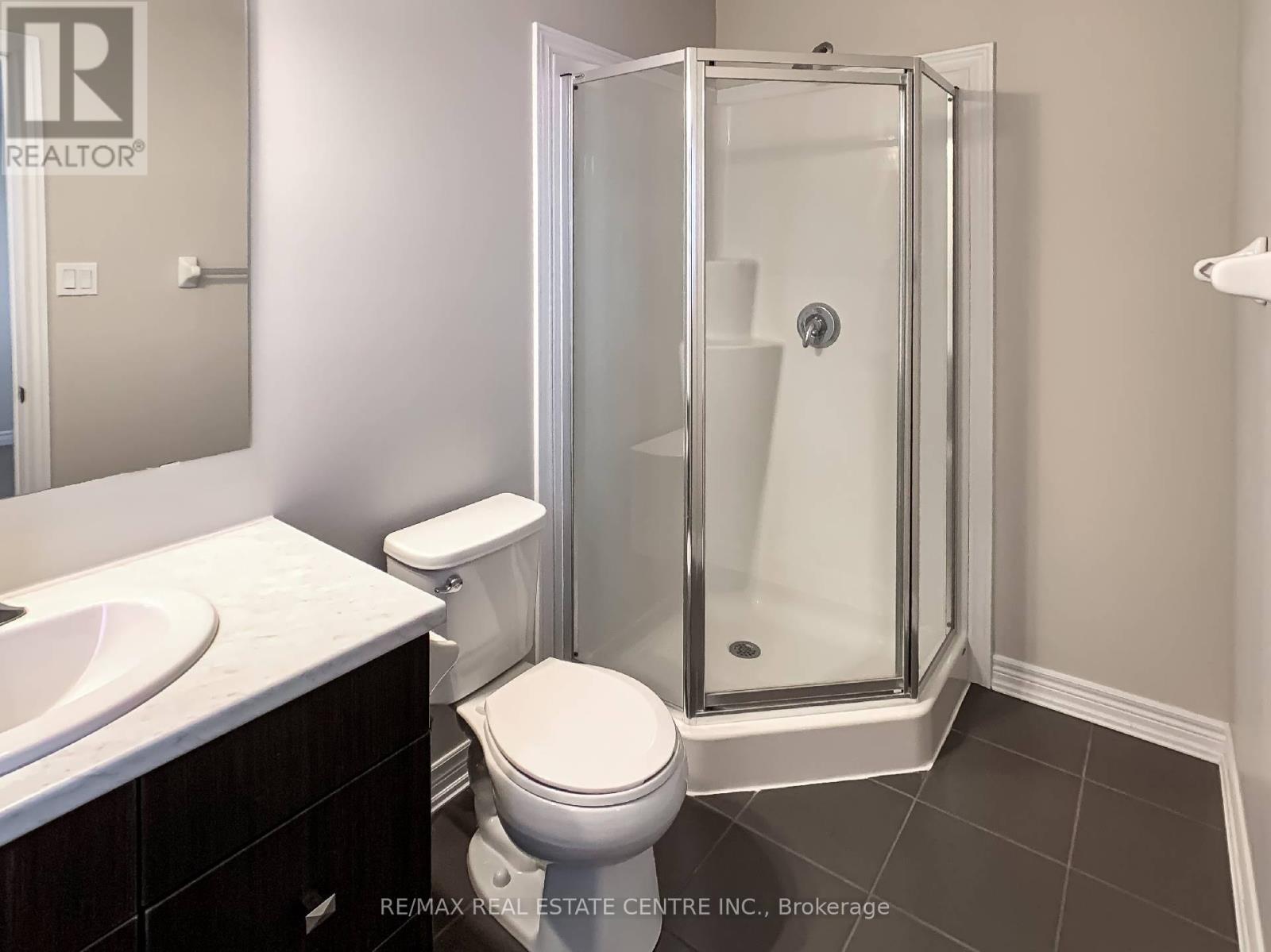 19 - 124 Parkinson Crescent, Orangeville, Ontario  L9W 6X3 - Photo 12 - W12766028