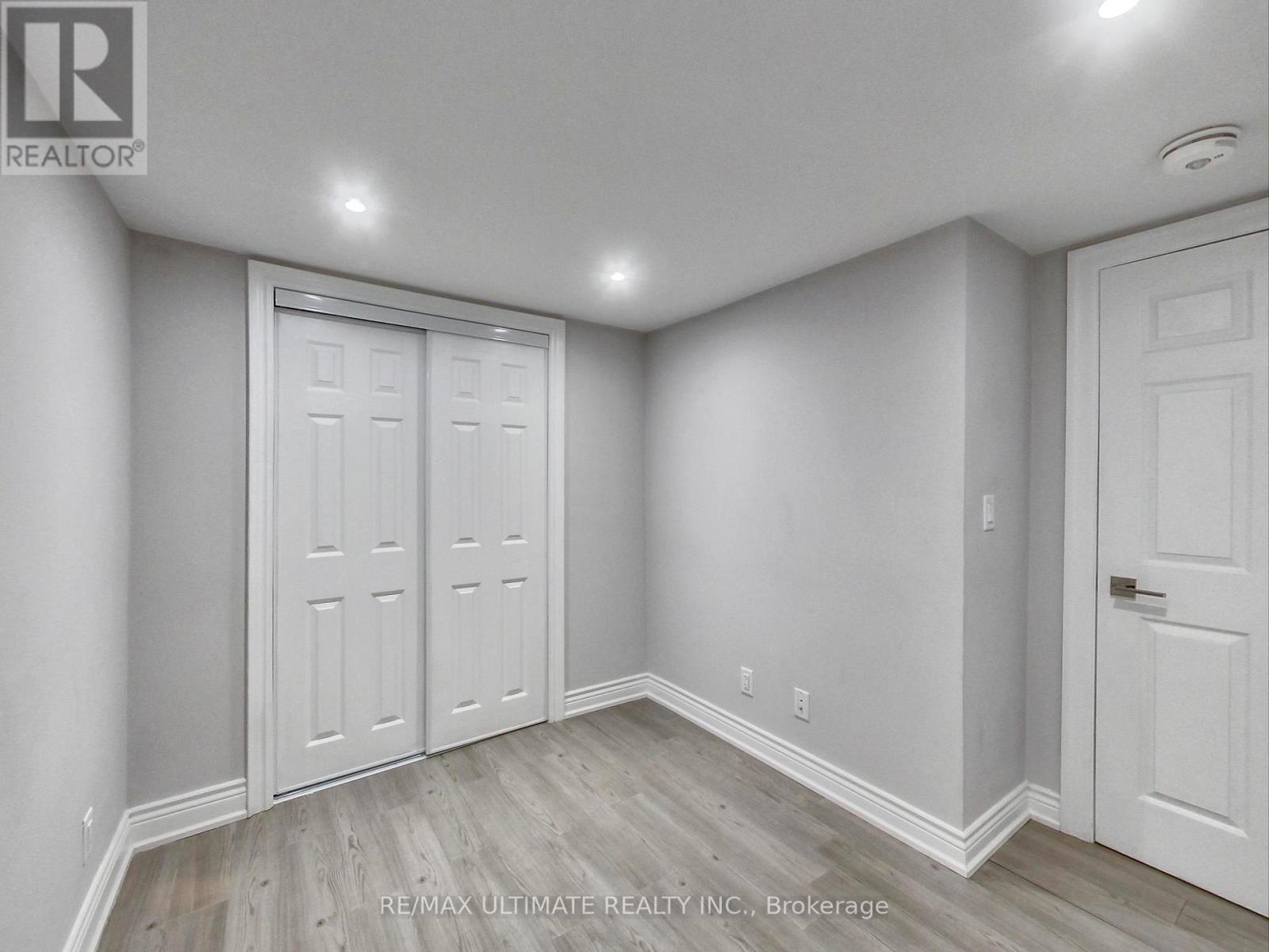 3 - 115 Wallace Avenue, Toronto, Ontario  M6H 1T8 - Photo 11 - W12766036