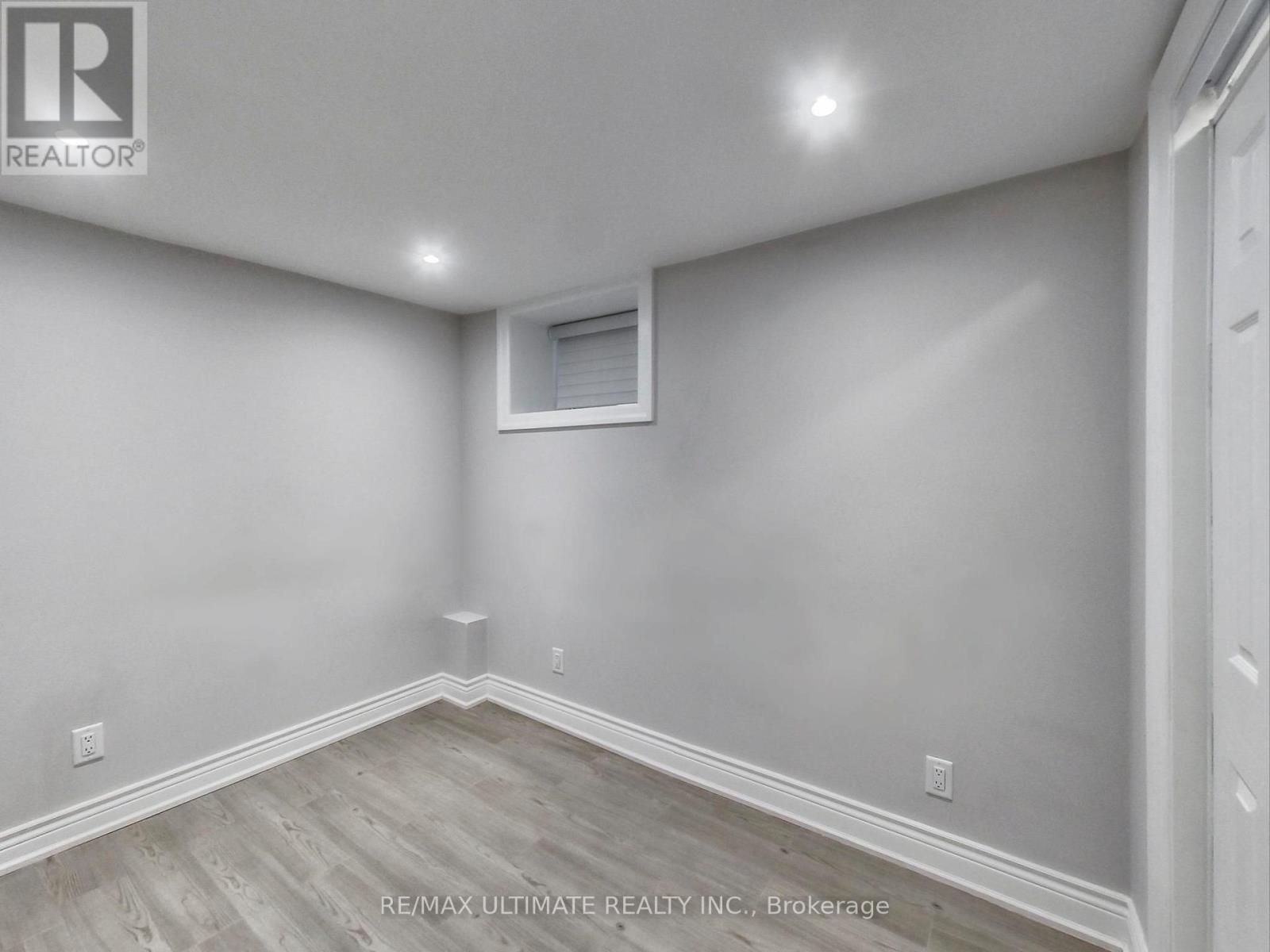 3 - 115 Wallace Avenue, Toronto, Ontario  M6H 1T8 - Photo 12 - W12766036