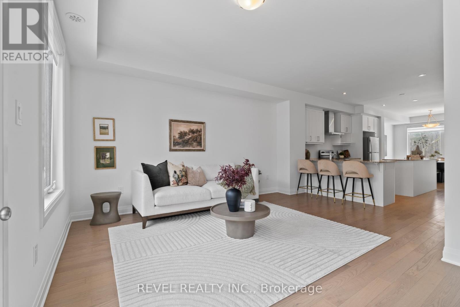 4064 Kadic Terrace, Mississauga, Ontario  L5M 2S8 - Photo 4 - W12766040