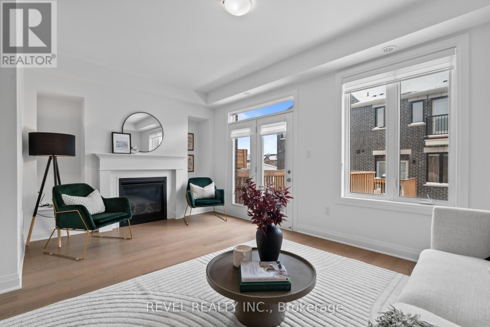 4064 Kadic Terrace, Mississauga, Ontario  L5M 2S8 - Photo 5 - W12766040