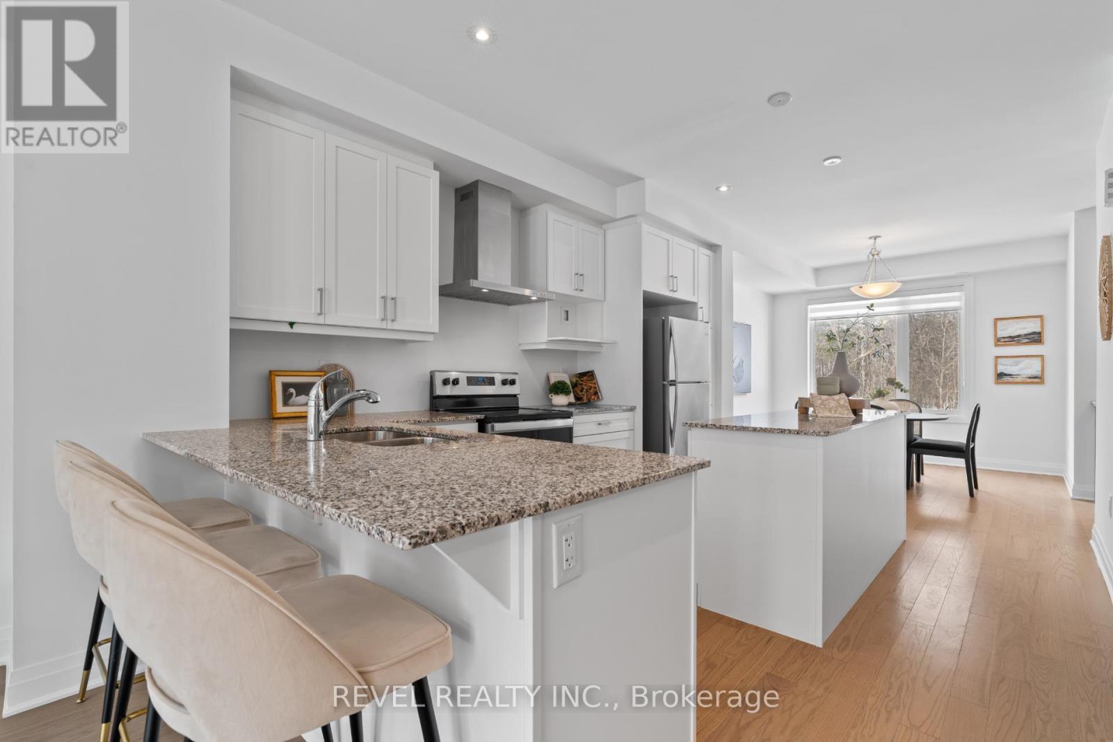 4064 Kadic Terrace, Mississauga, Ontario  L5M 2S8 - Photo 8 - W12766040