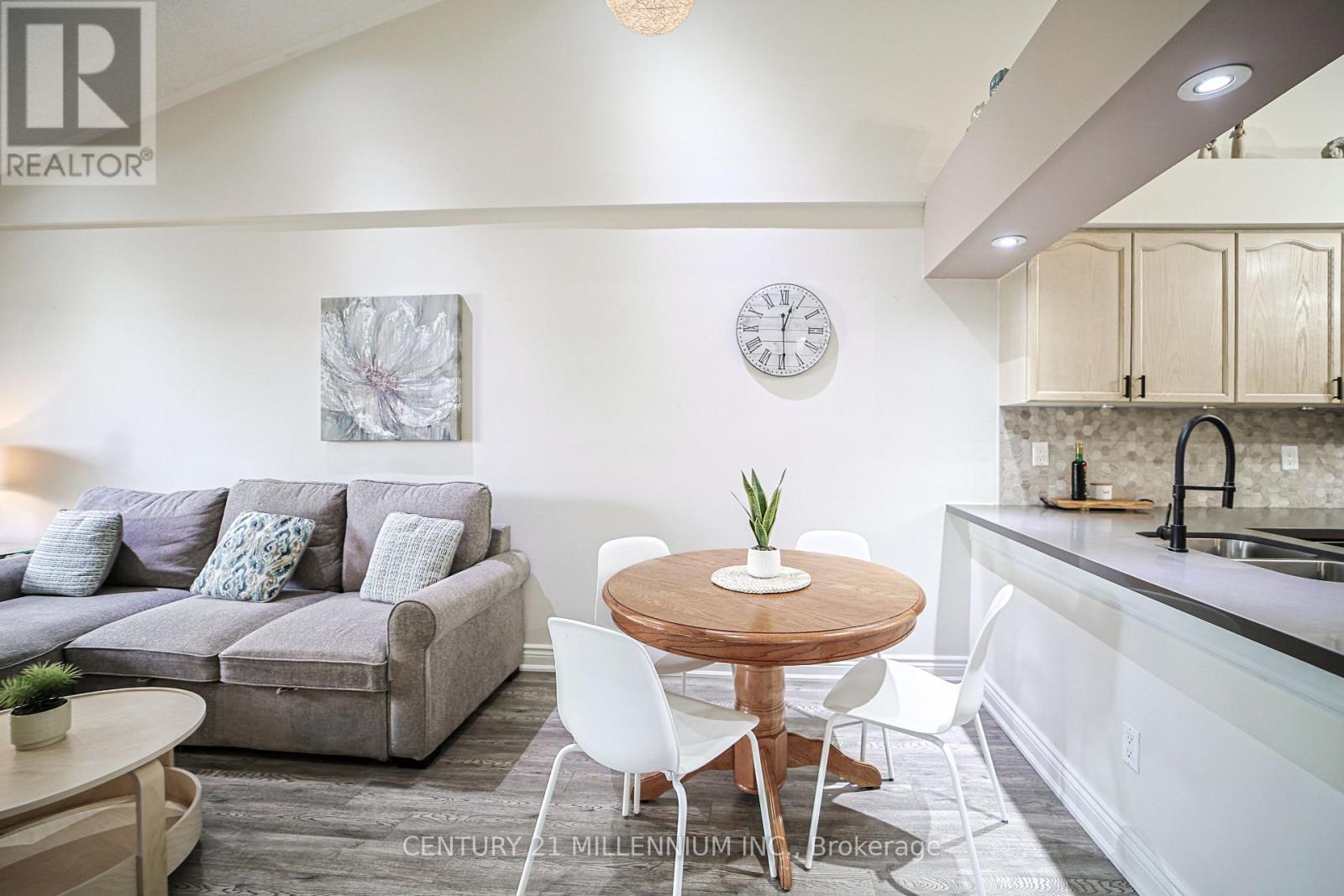 164 - 85 Bristol Road E, Mississauga, Ontario  L4Z 3P3 - Photo 10 - W12766046