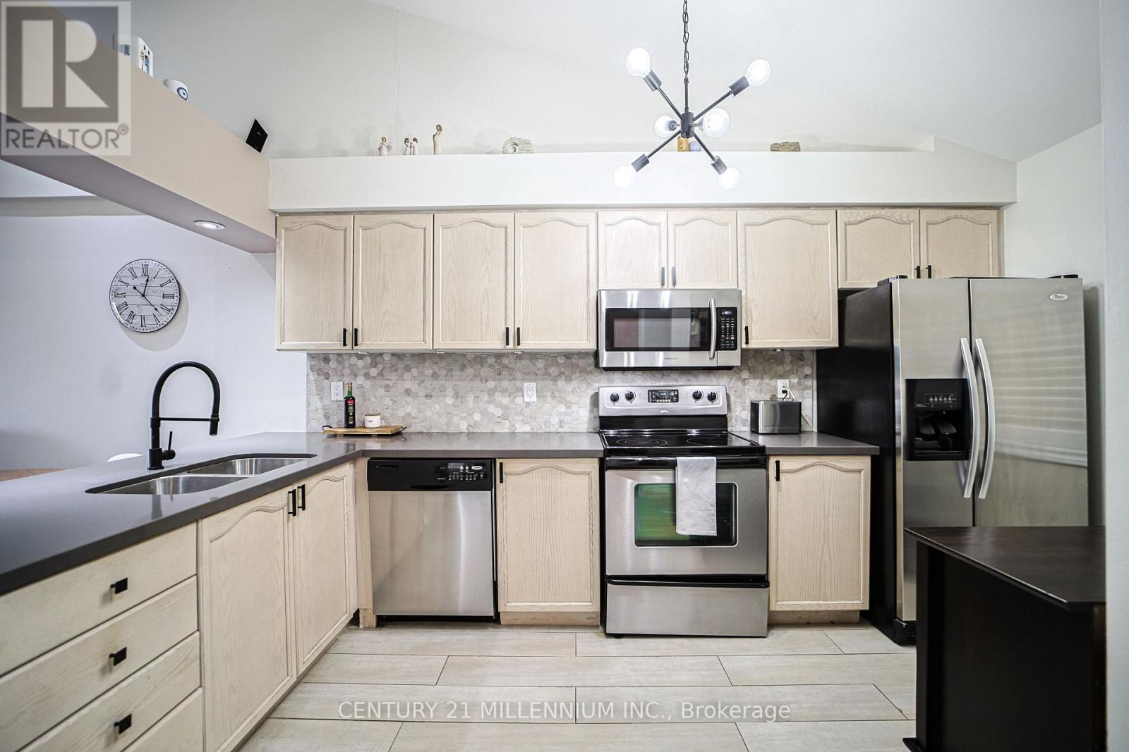 164 - 85 Bristol Road E, Mississauga, Ontario  L4Z 3P3 - Photo 7 - W12766046