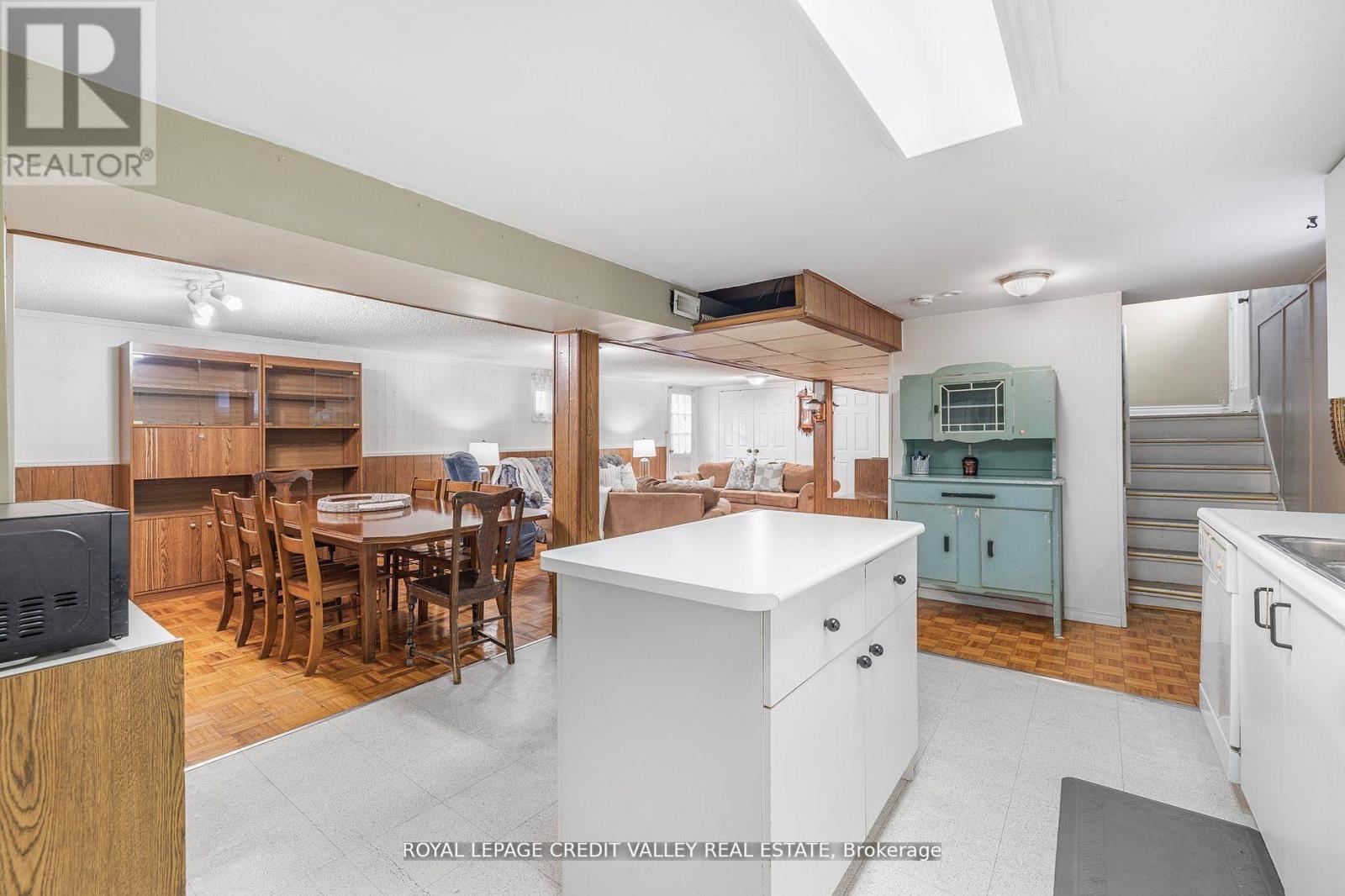 82 Terra Cotta Crescent, Brampton, Ontario  L6W 1C1 - Photo 28 - W12766052