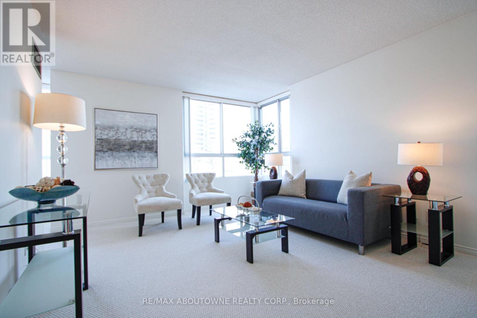 216 - 1485 Lakeshore Road E, Mississauga, Ontario  L5E 3G2 - Photo 10 - W12766058