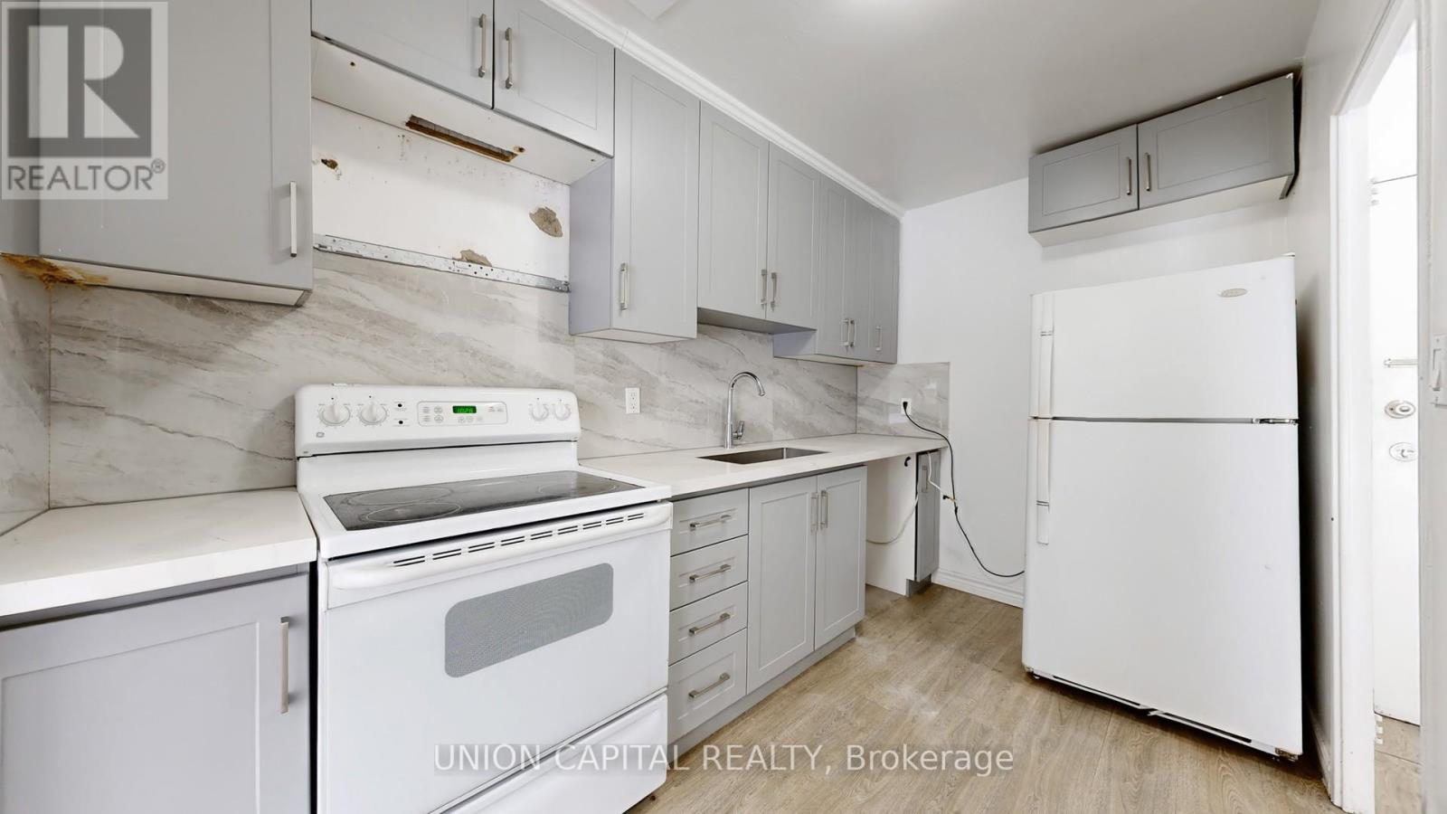 126 - 10 Eddystone Avenue, Toronto, Ontario  M3N 2T2 - Photo 6 - W12766082