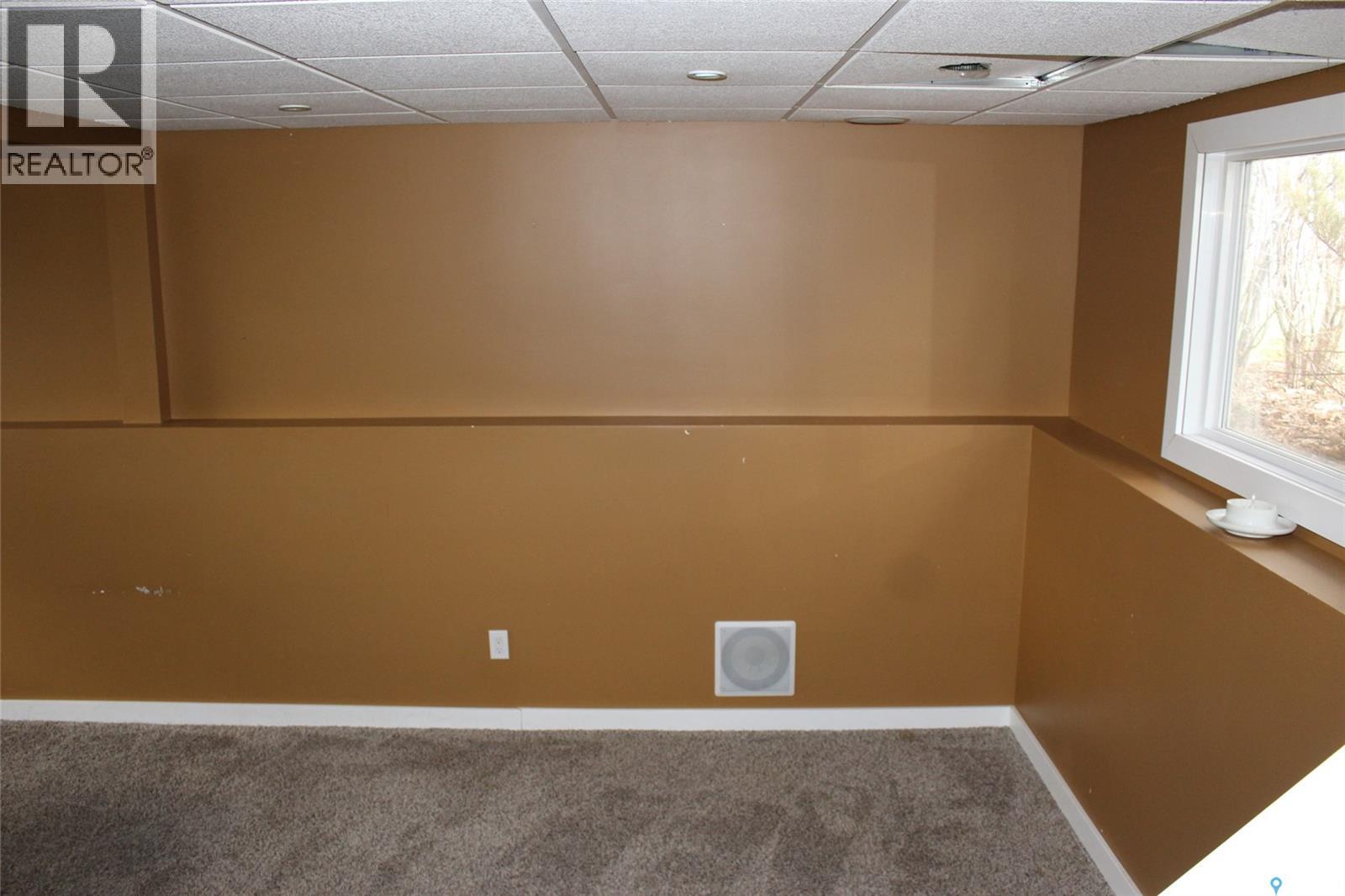 581 3rd Street W, Shaunavon, Saskatchewan  S0N 2M0 - Photo 17 - SK028085