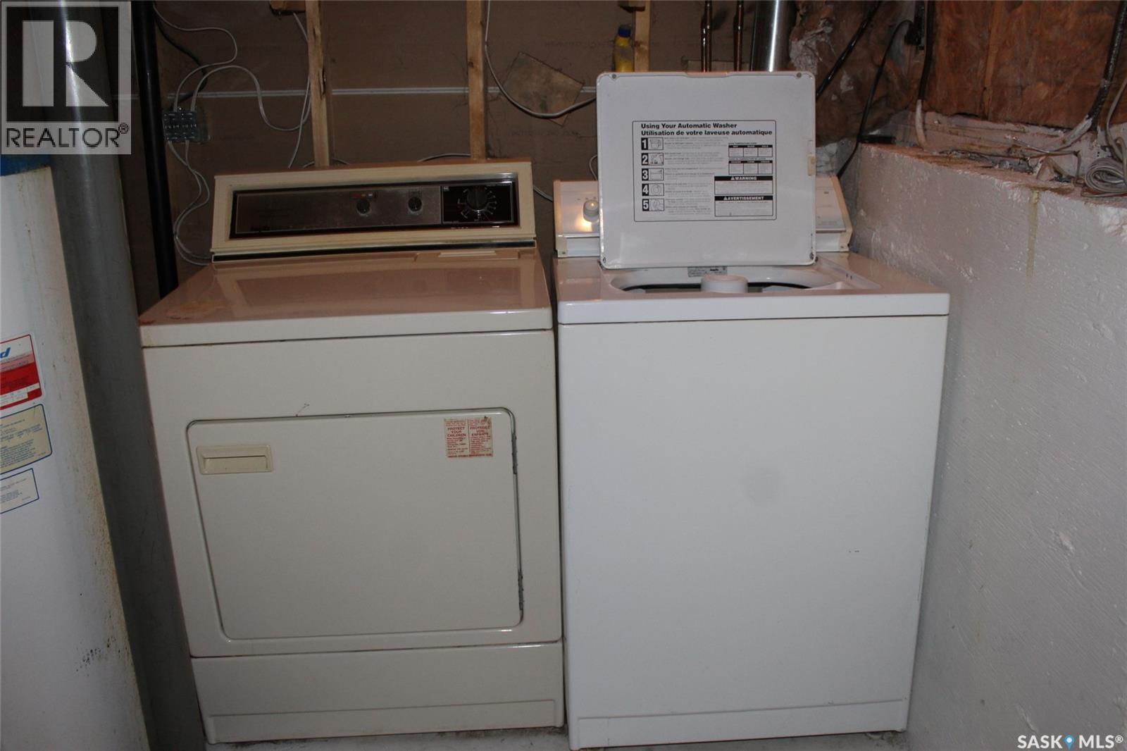 581 3rd Street W, Shaunavon, Saskatchewan  S0N 2M0 - Photo 18 - SK028085