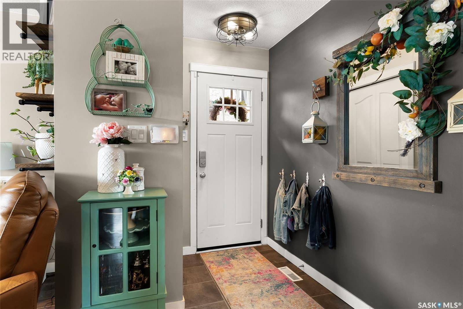 34 Carter Crescent, Regina, Saskatchewan  S4X 2C7 - Photo 3 - SK028062