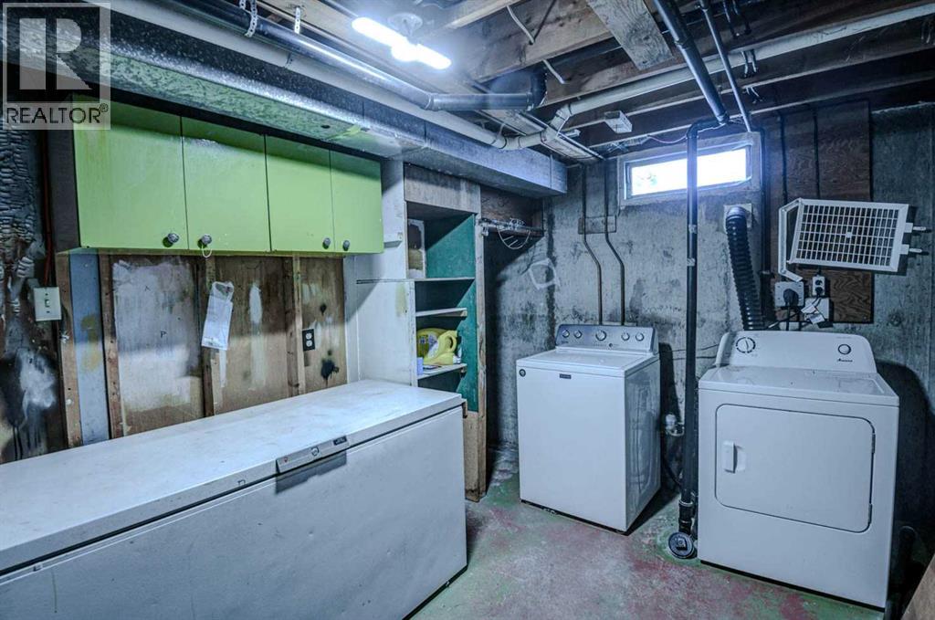 3420 Lane Crescent Sw, Calgary, Alberta  T3E 5X2 - Photo 21 - A2271923