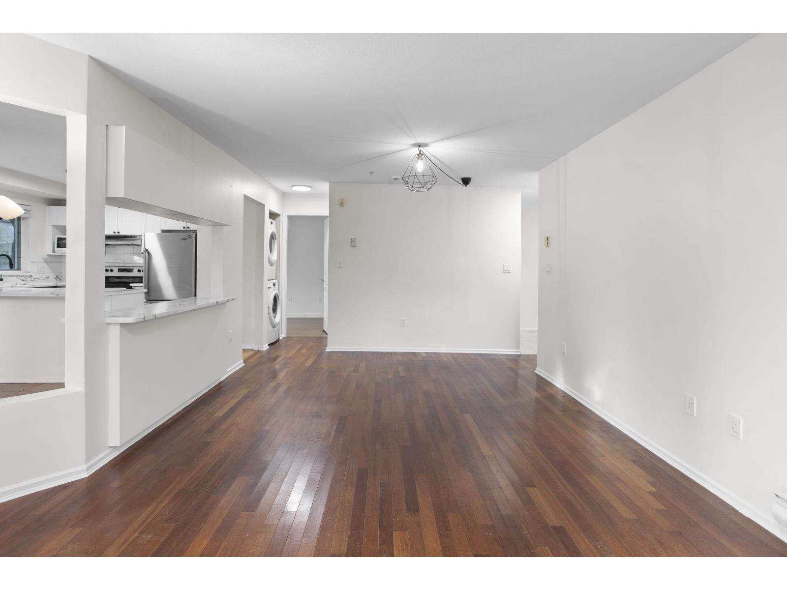 109 9650 148 Street, Surrey, British Columbia  V3R 0W2 - Photo 6 - R3086893