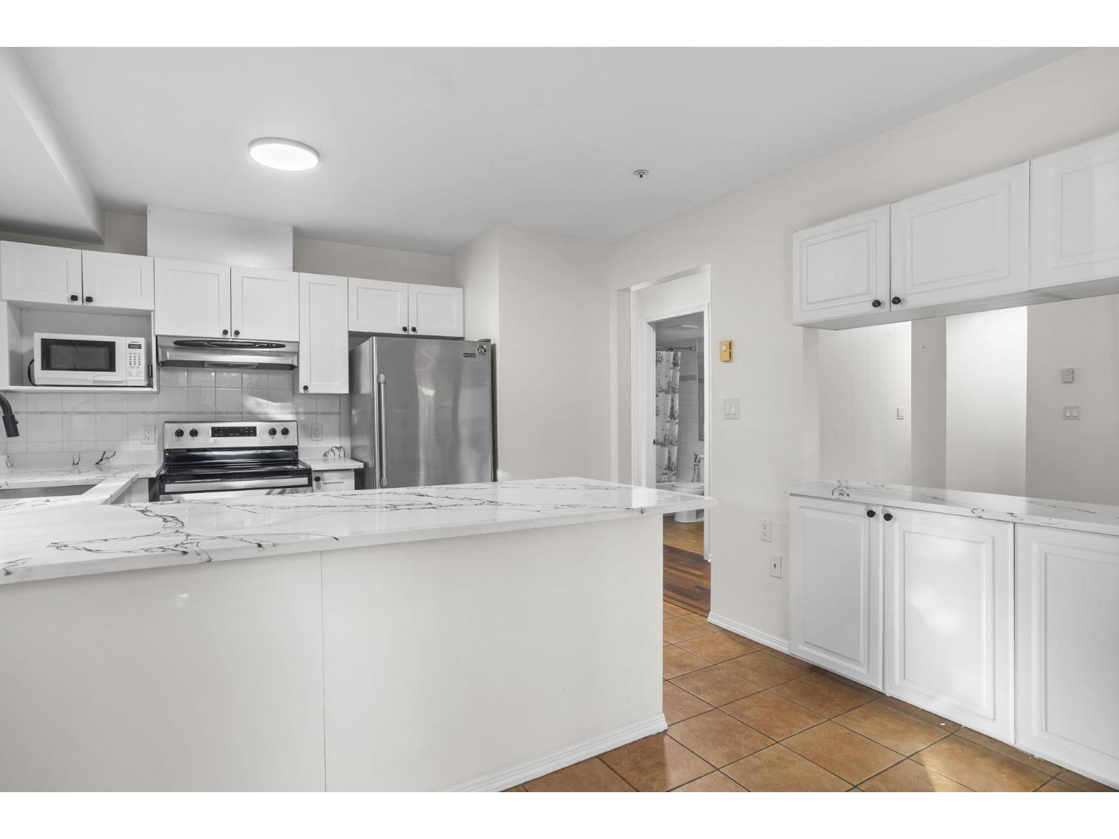 109 9650 148 Street, Surrey, British Columbia  V3R 0W2 - Photo 10 - R3086893