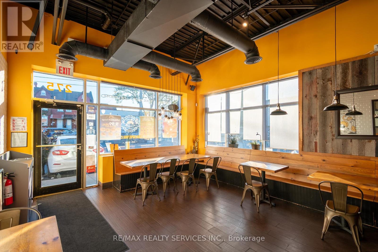 275 James Street N, Hamilton, Ontario  L8R 2L4 - Photo 2 - X12766142