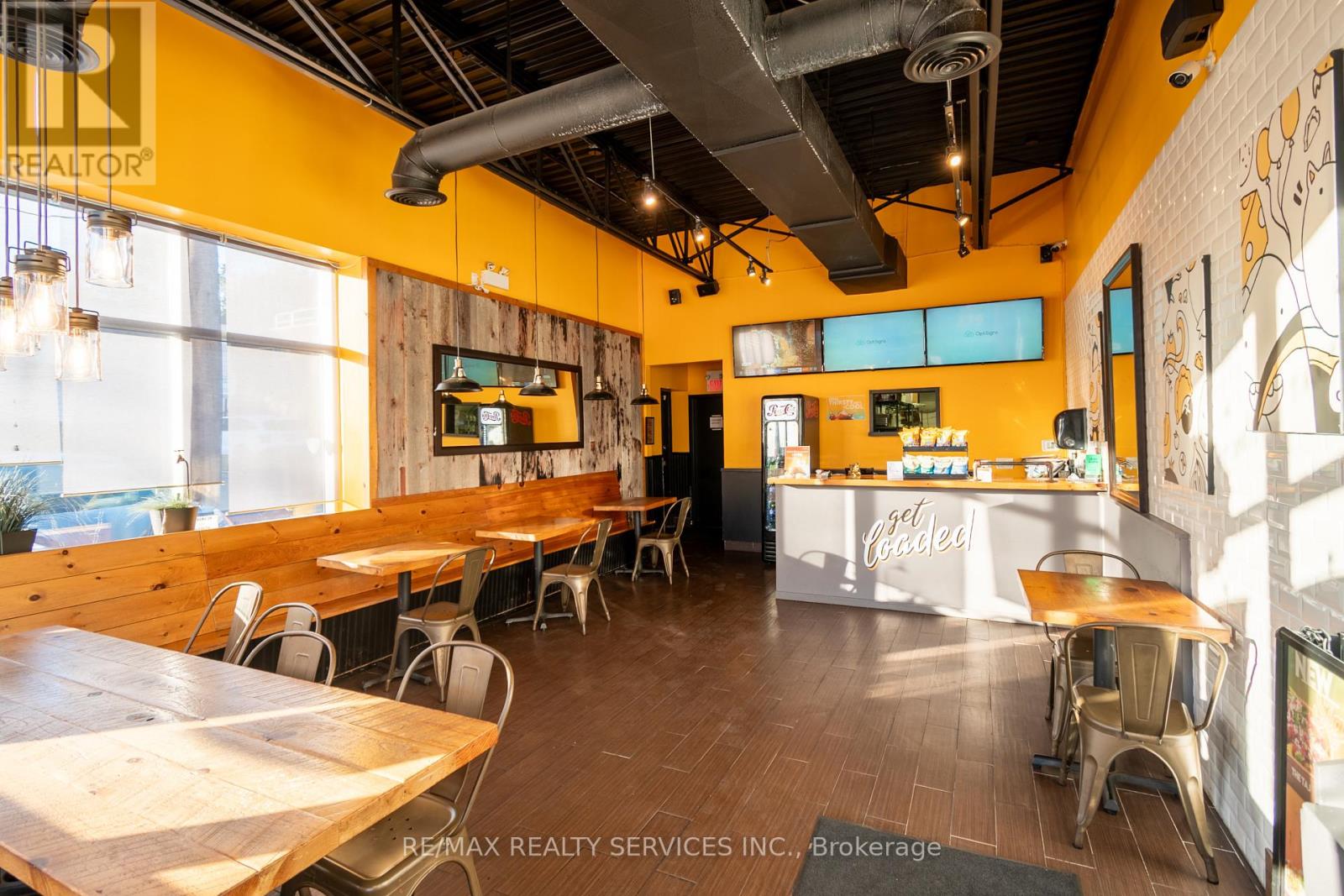 275 James Street N, Hamilton, Ontario  L8R 2L4 - Photo 4 - X12766142