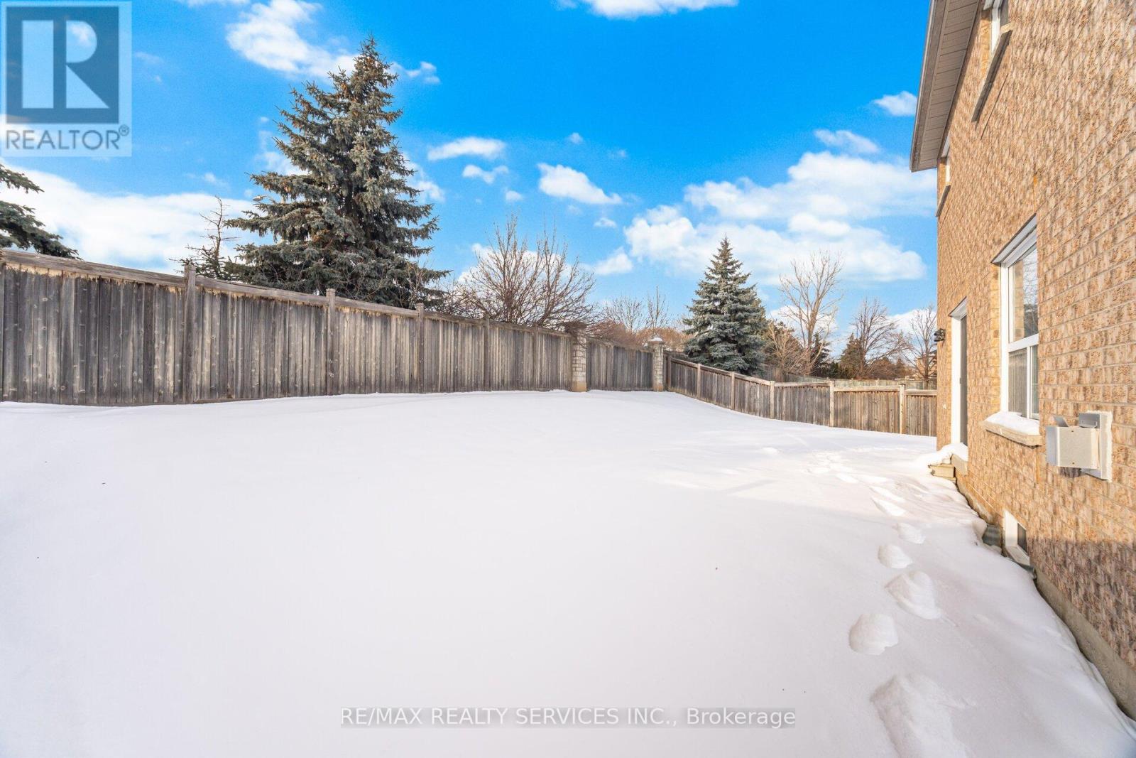 115 Woodvalley Drive, Brampton (Fletcher's Meadow), Ontario  L7A 2E1 - Photo 45 - W12763302