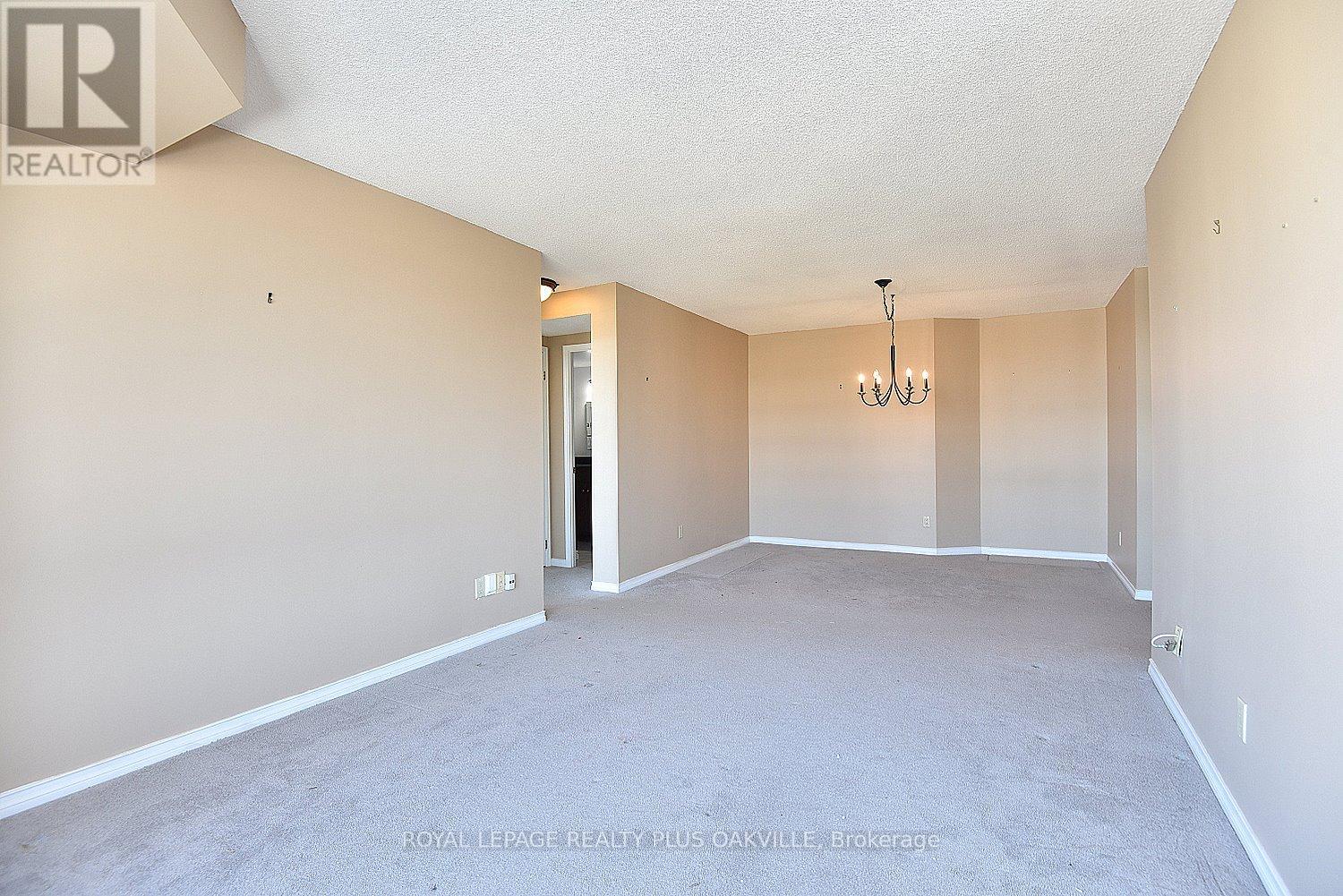 1105 - 100 Millside Drive, Milton, Ontario  L9T 5E2 - Photo 11 - W12766012