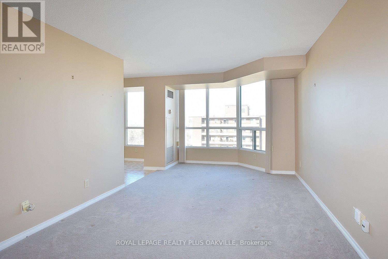 1105 - 100 Millside Drive, Milton, Ontario  L9T 5E2 - Photo 9 - W12766012