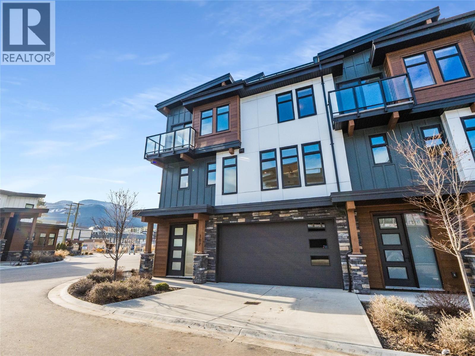 910 Lakeside Drive Unit# 107, Nelson, British Columbia
