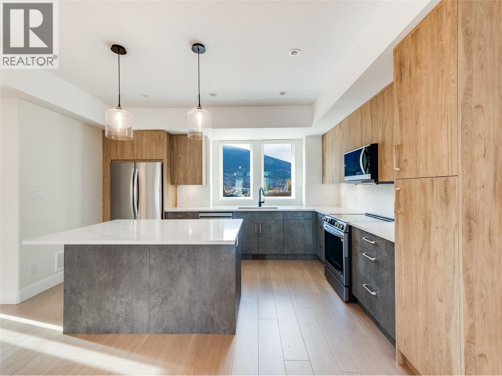 910 Lakeside Drive Unit# 107, Nelson, British Columbia  V1L 6G3 - Photo 21 - 10374823