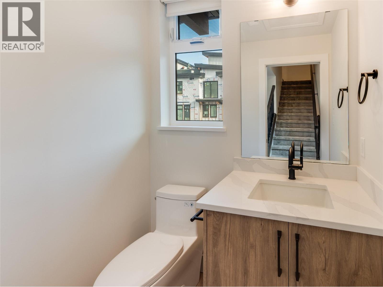 910 Lakeside Drive Unit# 107, Nelson, British Columbia  V1L 6G3 - Photo 23 - 10374823