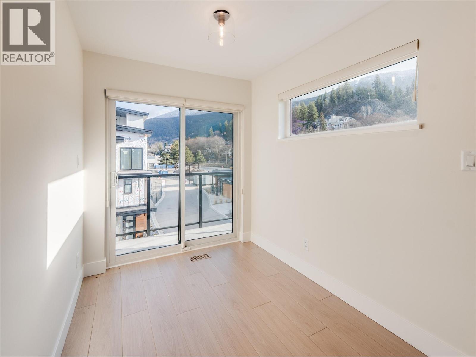 910 Lakeside Drive Unit# 107, Nelson, British Columbia  V1L 6G3 - Photo 37 - 10374823