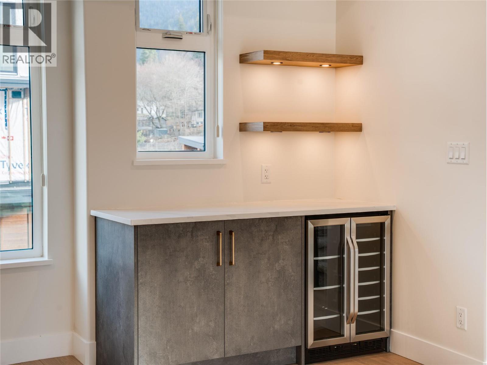 910 Lakeside Drive Unit# 107, Nelson, British Columbia  V1L 6G3 - Photo 49 - 10374823